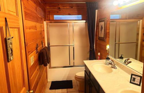 Mountain Gem, Hot Tub, Fire Pit, Views, Starlink Wi-fi - Foto 64