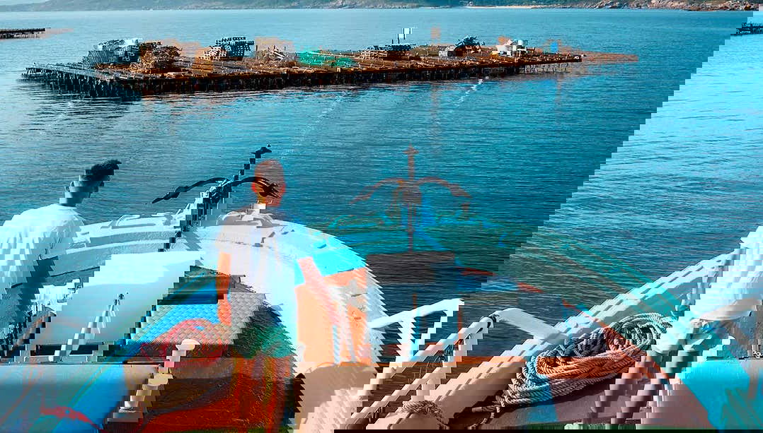 Paseo en barco por la ría de Aldán + Degustación de mejillones