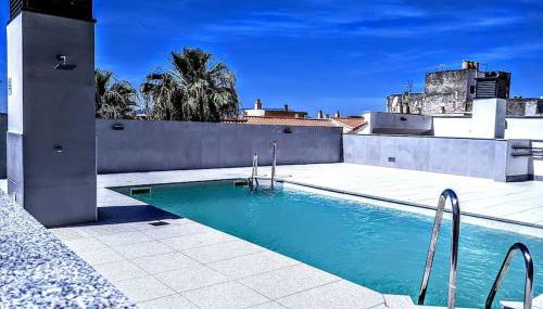 Historical center flat with pool, tennis & parking - Photo 2
