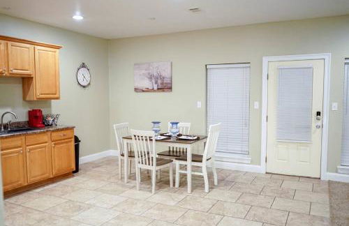 Bright & Cozy Dual Apartments in Moss Point -AB- - Foto 4