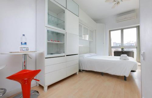 ApartEasy - Lovely Atic in Barcelona - Foto 2