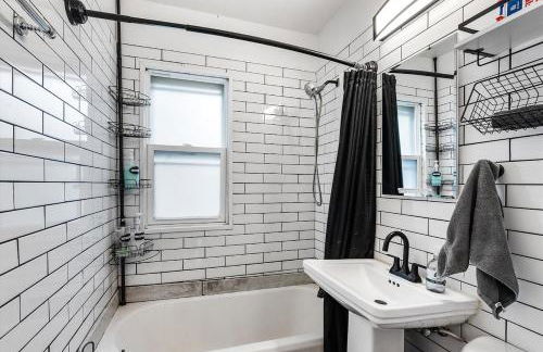 Blue Storefront 2ksqft, Arcade,Pooltable,Foosball - Foto 23