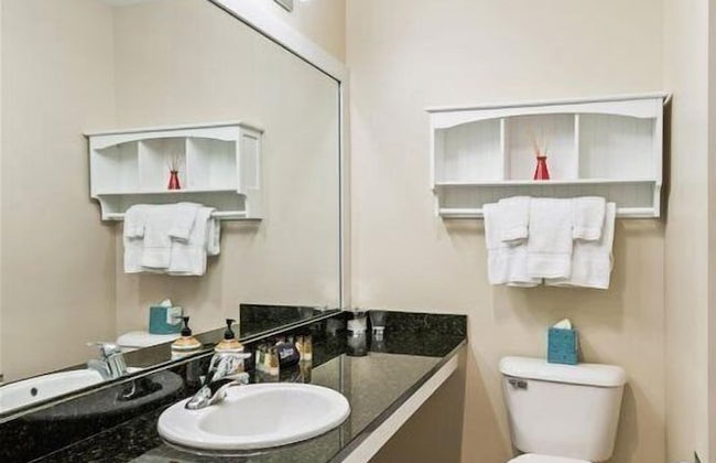 3 Bears at Topnotch Resort & Spa - Photo 26