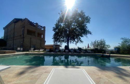 Villetta verde Smeraldo fronte piscina - Foto 3