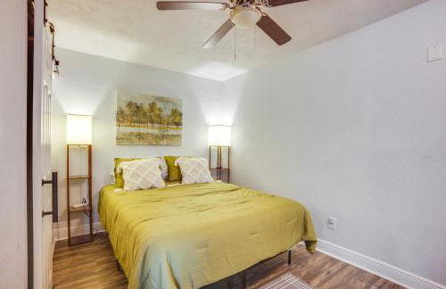 Less Than 1 Mi to Downtown Conroe Charming Apartment - Foto 18