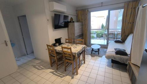 Le Thalassa II appartement T2 en bord de plage et du Port - Foto 4