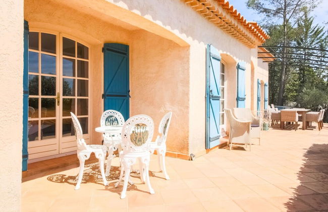 Nice Holiday Home in Lorgues - Foto 25