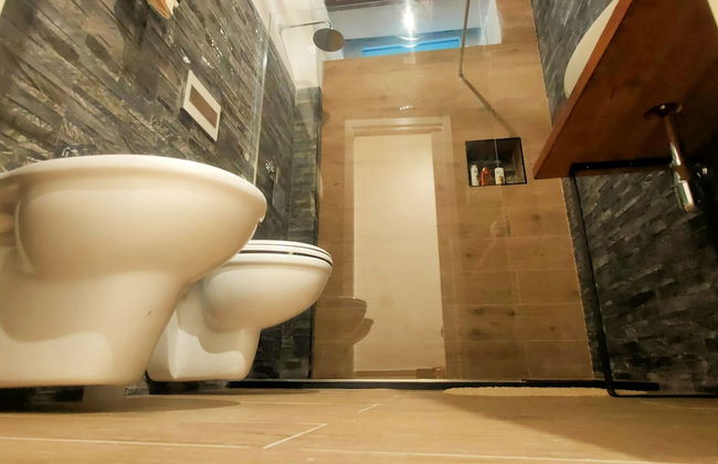 San Giovanni Suite Central - Photo 16