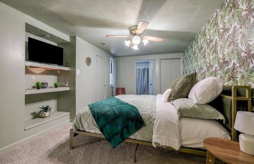 Retro! - 4BR Near Sav Airport - Foto 4