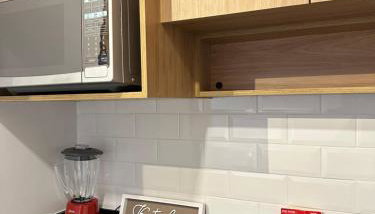 Flat em Brasília - Moderno e equipado - Foto 2