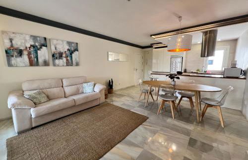 Jardines del Puerto Apartment for up to 6, totally refurbished 2025, gardens, pools, garage, wifi - Photo 6