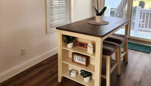 Cute and Cozy 2bed-4 Miles to LU - Foto 3