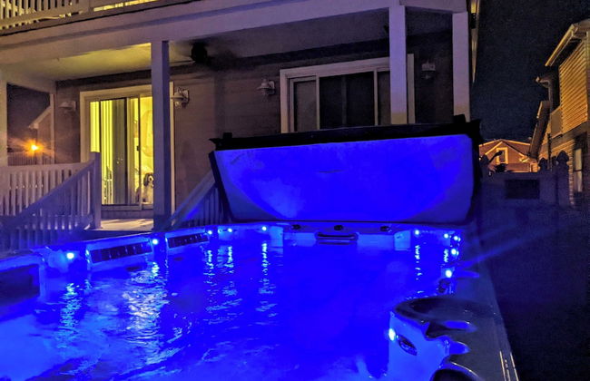 Waves 'n Wooder by Avantstay Swimspa + Game Room, Walk to Beach - Foto 15