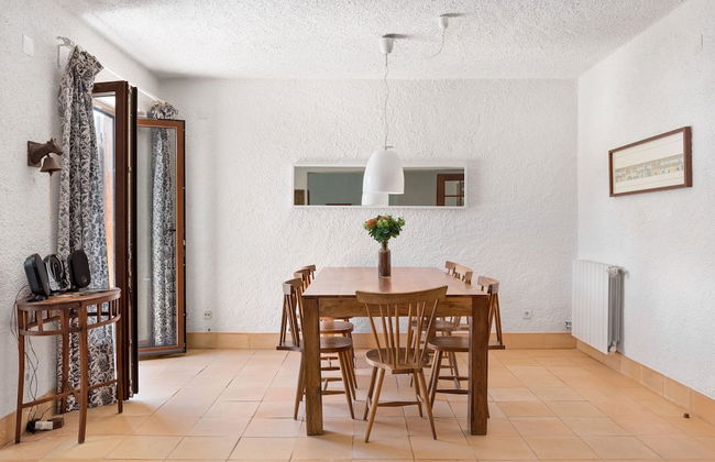 JOIVY 3-BR Cottage w/Terrace & Garden in Colares - Foto 25