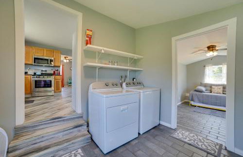 All-Season Getaway in Frederic Bring Your Pets! - Foto 22