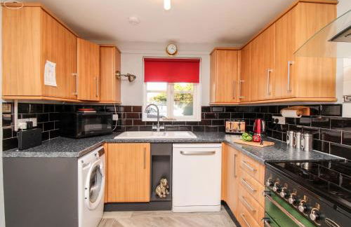 Knapp Cottage - Photo 10