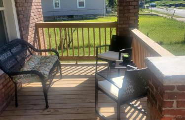 Midtown Get Away - Photo 36