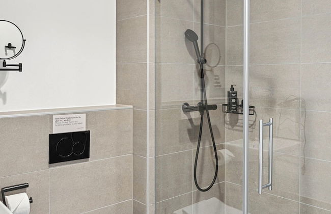 Limehome Memmingen Maximilianstraße - Foto 70