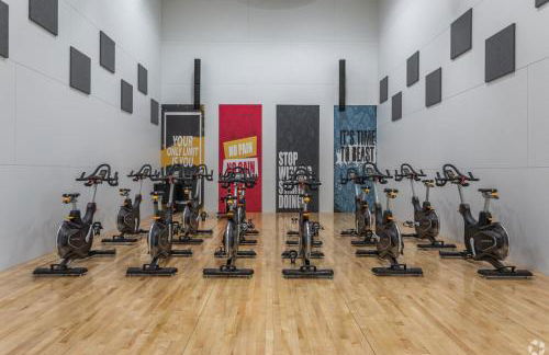 Boulevard Stays 1BR by the Stadium Pool Parking Gym 11 - Foto 14