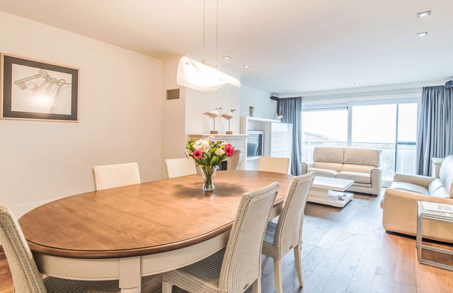 3 bedroom Apartment in Bredene with terrace - Photo 1