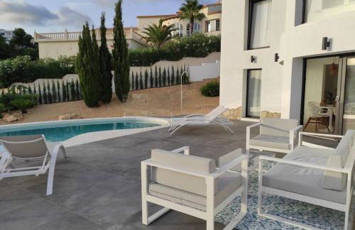 Precioso apartamento en una villa con piscina en Cumbre del Sol Moraira Benitachell - Foto 13