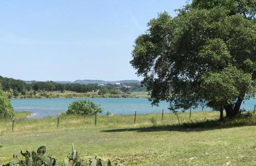 Paradise at Canyon Lake - Foto 34
