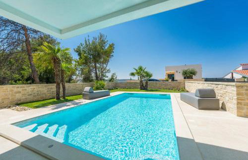 Villa Four Seasons Seaside B with heated pool and jacuzzi, Zadar - Foto 10