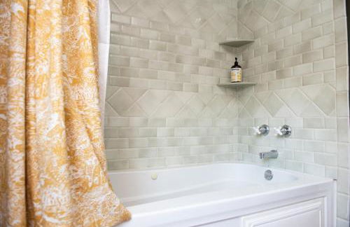 Historic Colonial in the Heart of Ski Country - Foto 29