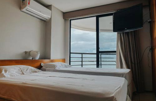 Conforto e Vista Maravilhosa no Hotel Iate Plaza - Foto 2