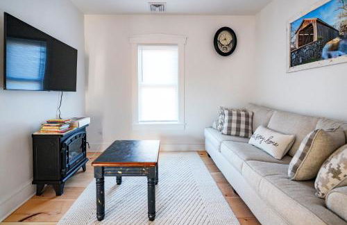 Very Cozy, 2 Bedroom Farmhouse Apartment 2nd FL - Foto 27