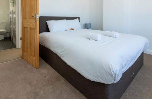 Family friendly Filton home with parking and WiFi - Foto 8