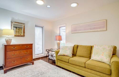 The White Elephant Inn Getaway with Pool and Hot Tub! - Foto 25