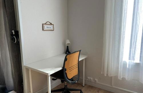 Spacieux Marx Dormoy avec parking gratuit C - Foto 5