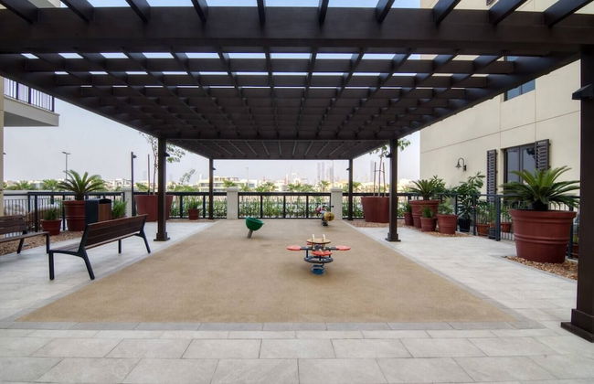 Stylish 2BR in La Rive 2 - Photo 23