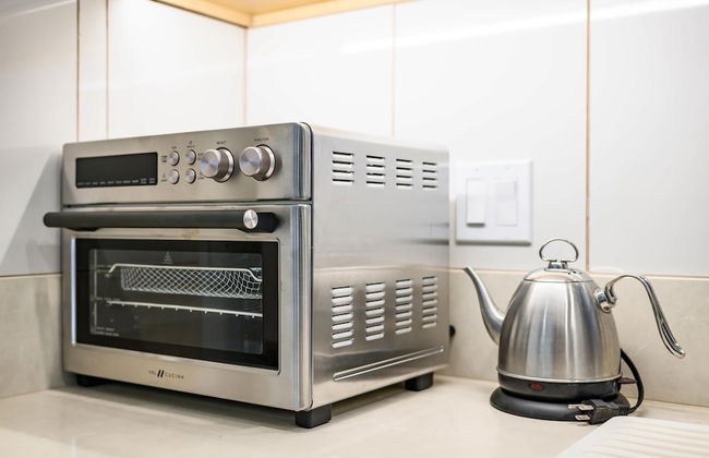 Scenic Retreat With Deck Stunning Views in LA - Foto 40