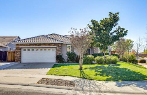 7 Mi to Dtwn Home with Fenced Yard in Roseville! - Foto 35
