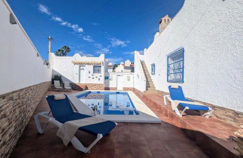 Traditional Villa with Private Pool SM591 - Foto 34