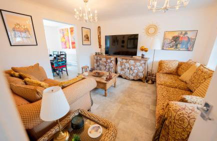 Stylish 4-Bed House in Arley - Photo 19