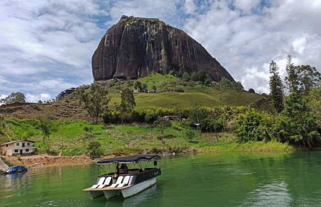 Lakeview Cabin with Jacuzzi in Guatapé - Foto 19