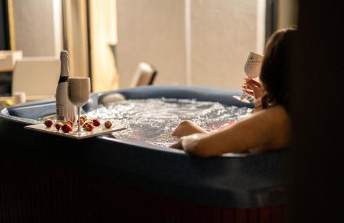 Strelitzia apartment Split with jacuzzi - Photo 35