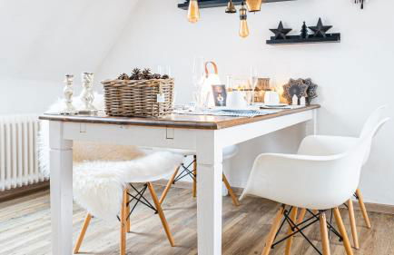 Dachwohnung mit Ofen und Freisitz - Foto 6