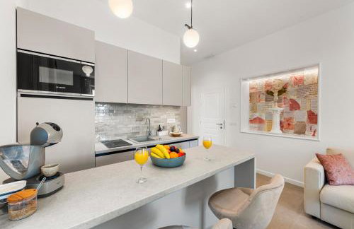 Adam and Cupid - Foto 47