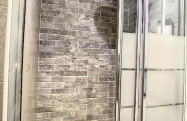 STUDIO COSY HYPER CENTRE GARE AMIENS WIFI NETFLIX 2 PERS - Foto 10