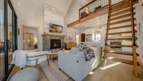 Wilderness Club Nest - Modern Cabin Retreat for 9 with Hot Tub - Foto 2