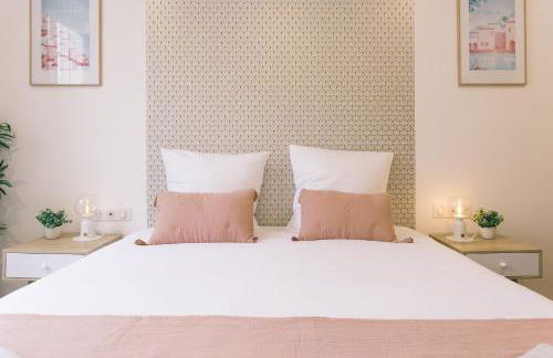 Autour du Monde #Netflix #Centre historique #Calme - Foto 24