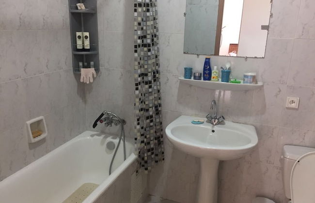 Arena Martil Balcony Apartment - Photo 6