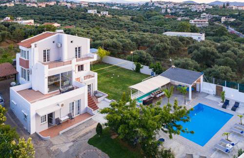 Myrto Villa heated pool - Foto 23