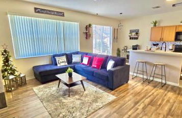 Charming family retreat with Pool & Amenities Disney & top Attractions - Foto 79