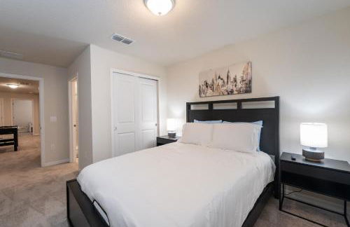 Modern Townhome with Resort Amenities - Foto 21