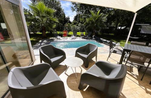 Le Cottage Bien-Etre Jacuzzi Piscine Chauffée Privée du Tarn entre Toulouse et Albi & Les Cottages du Tarn - Foto 5